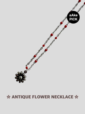 ANTIQUE FLOWER NECKLACE